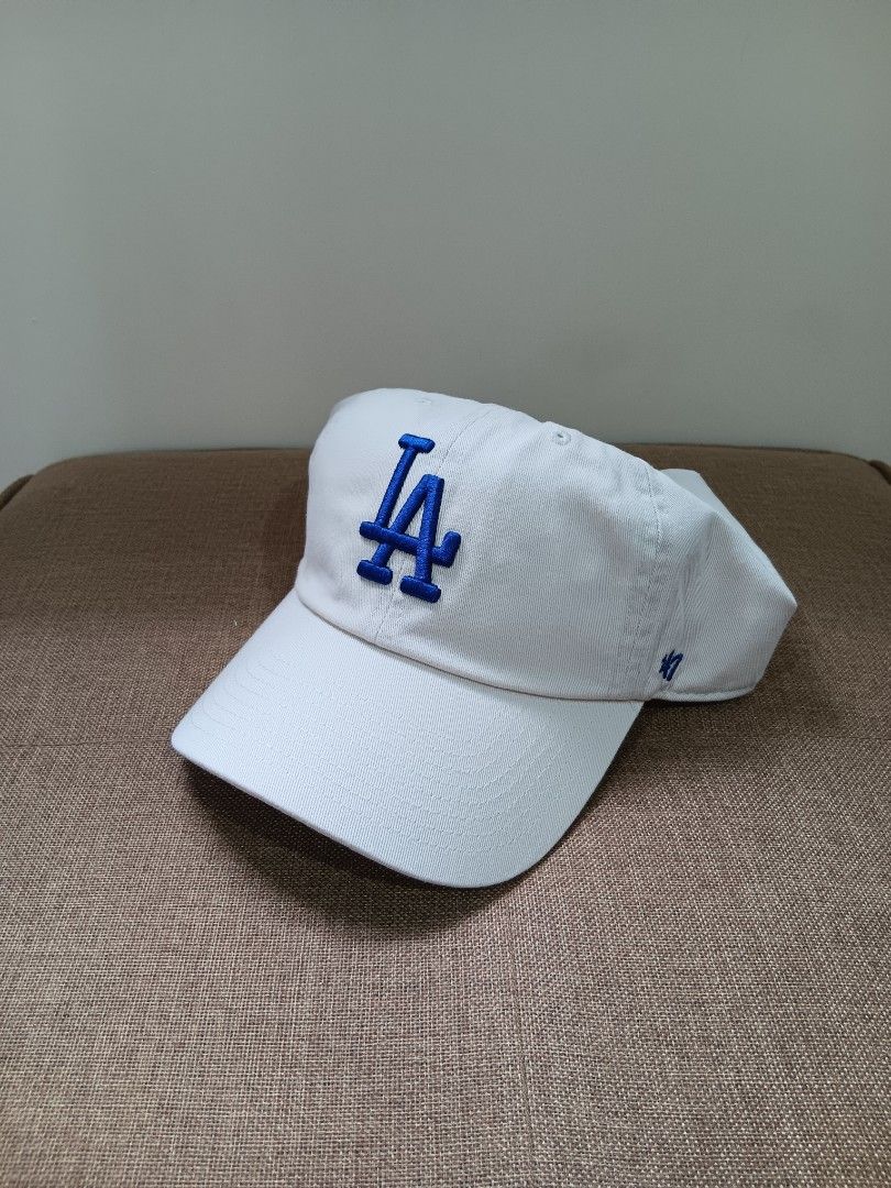 Los Angeles Dodgers Clean Up baseball cap (Category: Caps & Hats) located in Manila. Submitted by gerryanton77059 (Listing ID 1462284958, Image 1). Description: .