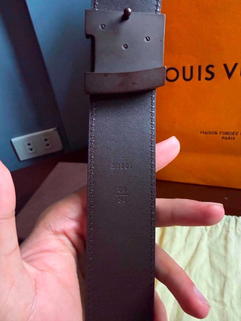 Louis Vuitton Damier Ebene Belt (Category: Luxury Accessories) located in Manila. Submitted by zhiacaballero (Listing ID 1462325625, Image 3). Description: FOR SALE: Louis Vuitton LV Initiales 40mm Reversible Belt •Size: 85/34 •Color/Design: Damier Ebene / Reversible •Condition: Good as new — only worn twice •No issues •Money Back if proven fake Loc: Cubao QC Available for meet-ups & shipping PM for photos and inquiries.