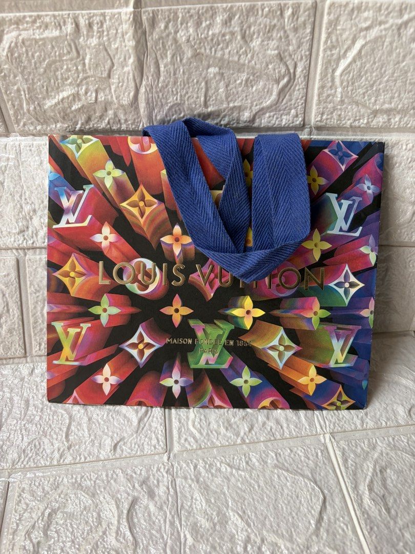 Louis Vuitton small paperbag (Category: Luxury Accessories) located in Manila. Submitted by thekidshop (Listing ID 1462377520, Image 1). Description: .