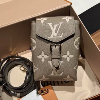 （分類：）位於 。 由 msmsss 提交（商品編號 1462298954，圖片 1）。簡介： 。