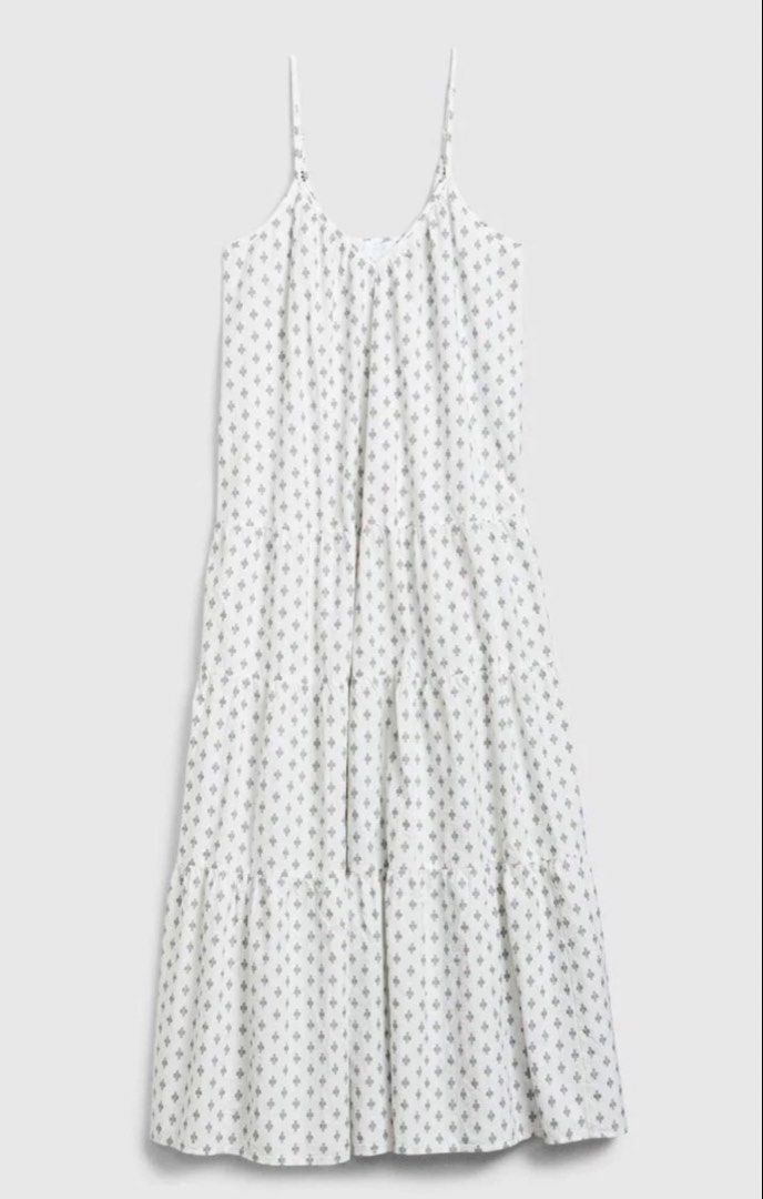 Love by Gap Spaghetti Strap Maxi Dress (Category: Dresses) located in Naga. Submitted by tiindahunts (Listing ID 1462318254, Image 1). Description: From Hongkong box! Chest width 20" Length 44" (adjustable) Laid flat.
