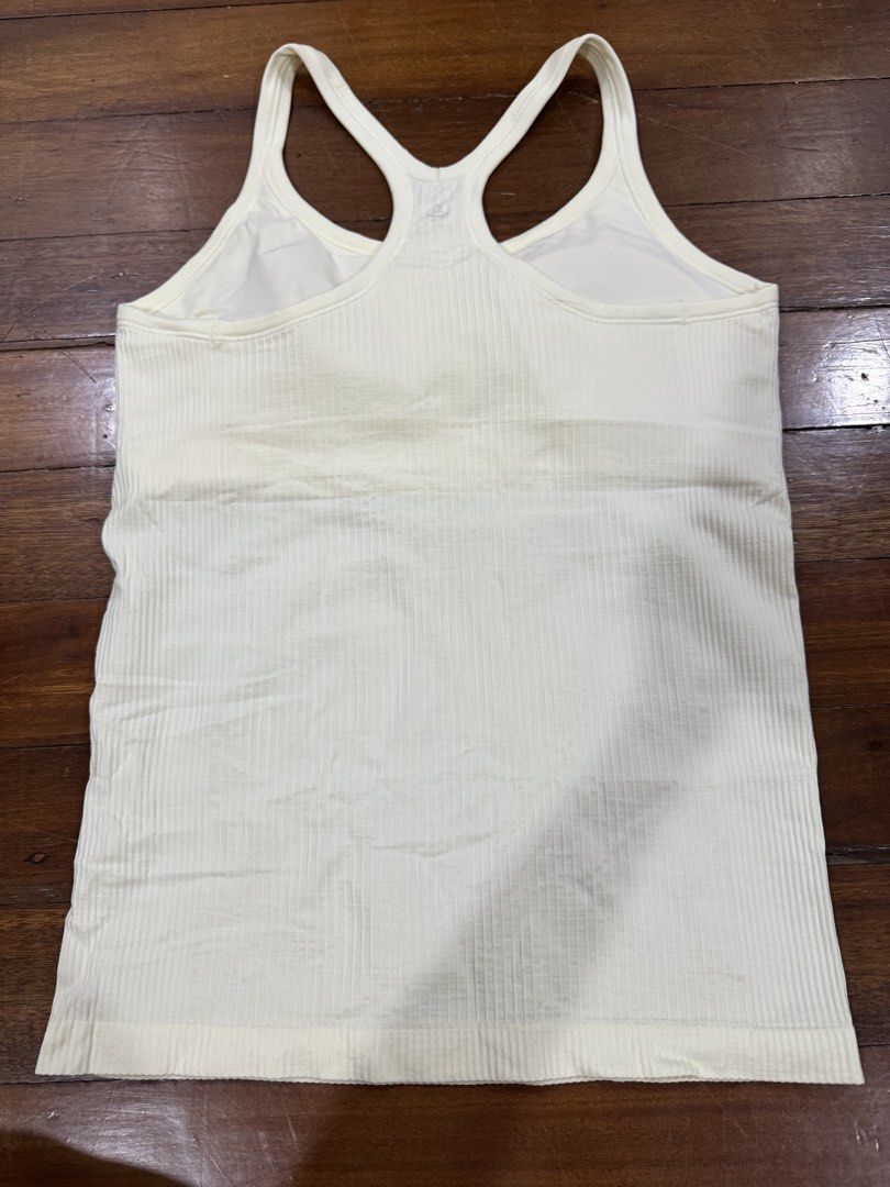 Lululemon Ebb to Street Size 10 Light Yellow (Category: Others Tops) located in Quezon City. Submitted by charlieschamps (Listing ID 1462390636, Image 2). Description: RFS: No longer doing yoga and pilates Size 10 Payment via Gcash J&T shipping c/o buyer.
