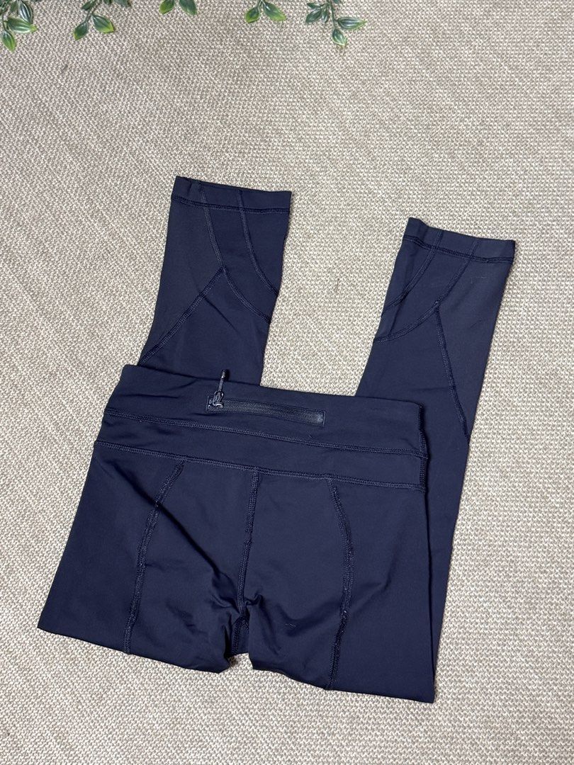 Lululemon LL05 (Category: Activewear) located in Naga. Submitted by ubi04 (Listing ID 1462290992, Image 2). Description: .