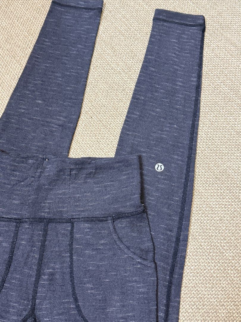 Lululemon LL33 (Category: Activewear) located in Naga. Submitted by ubi04 (Listing ID 1462295941, Image 3). Description: .