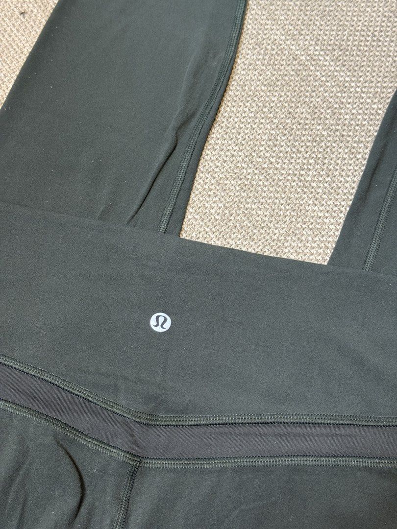 Lululemon LL36 (Category: Activewear) located in Naga. Submitted by ubi04 (Listing ID 1462296211, Image 3). Description: Waist 28”.