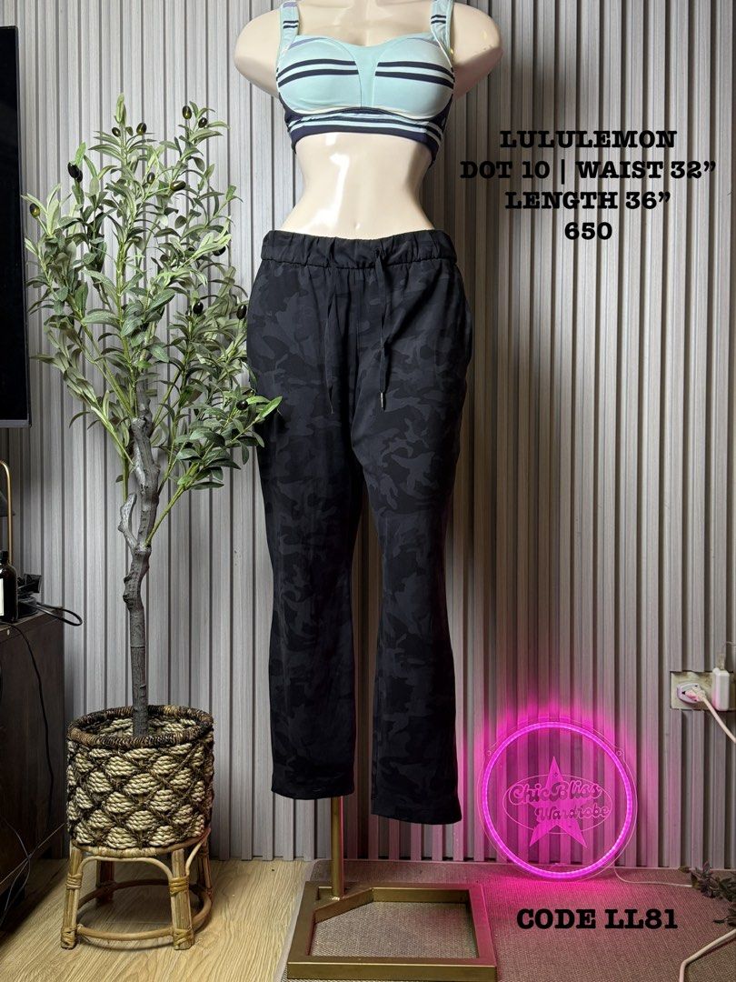 Lululemon LL81 (Category: Activewear) located in Naga. Submitted by ubi04 (Listing ID 1462324997, Image 1). Description: With flaw few himulmuls please zoom in photos.
