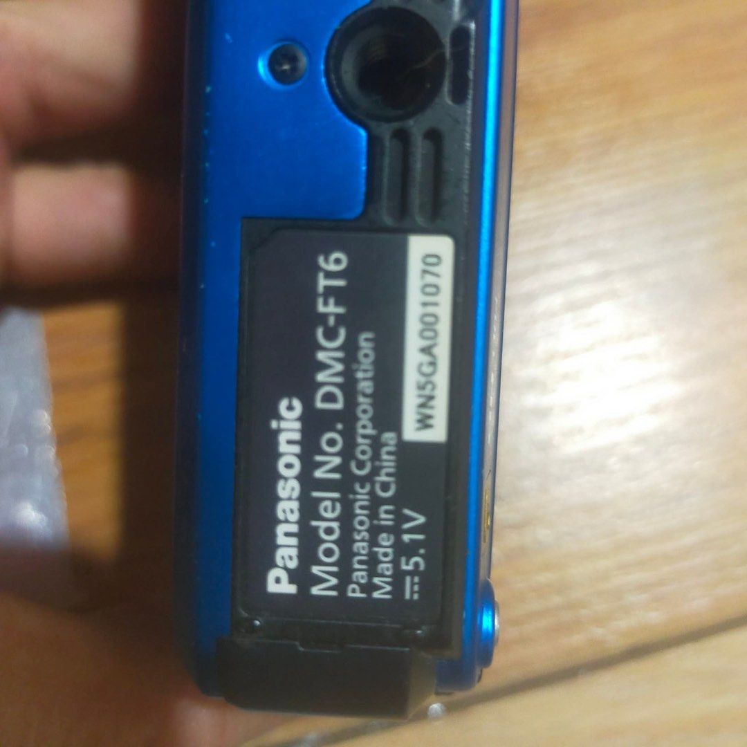 Lumix dmc ft6 (unit only) (Category: Cameras) located in Manila. Submitted by cosmic.hanni.cap (Listing ID 1462262021, Image 3). Description: - Unit only - Point and Shoot - Can be used underwater - Shockproof - Dm me for sample photos! - Nego for sure buyer!.