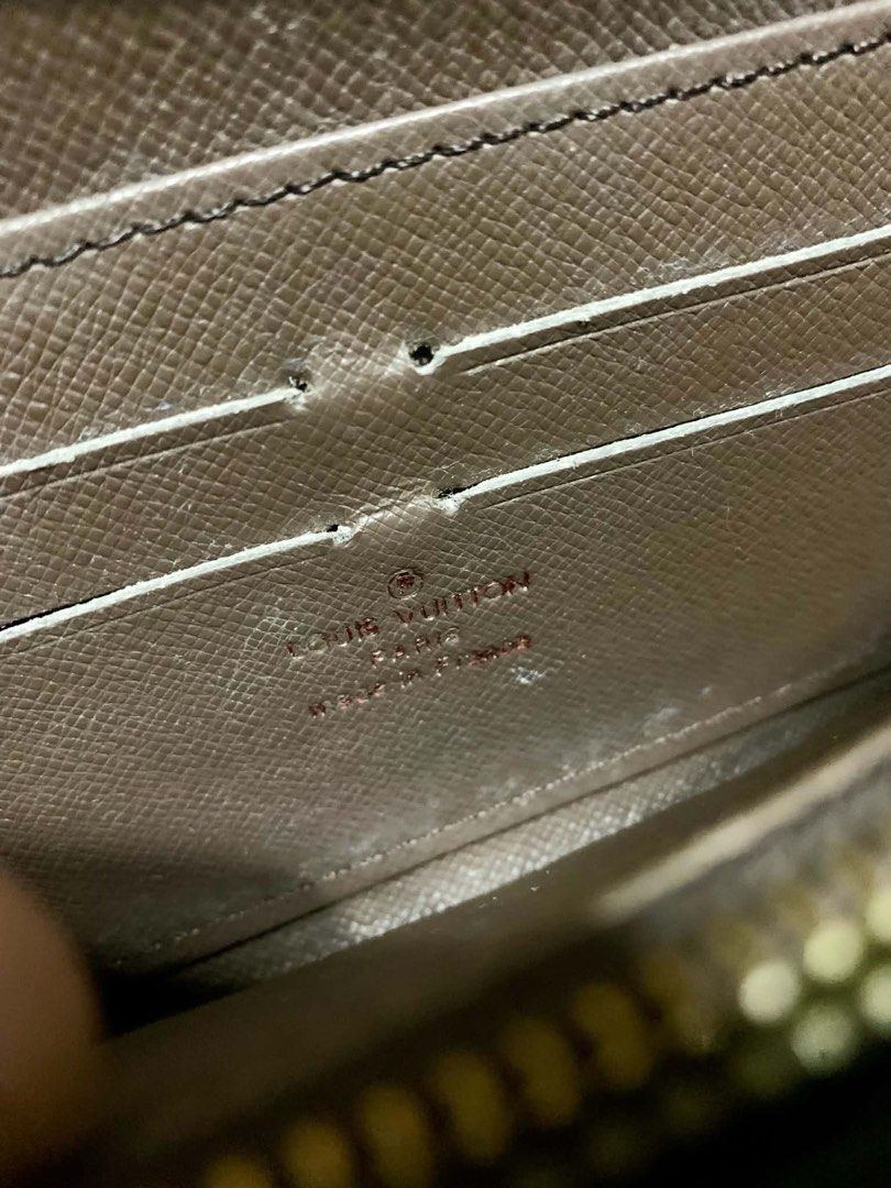 LV Long Wallet - BUNDLE (Category: Wallets & Card holders) located in Davao. Submitted by luxxe_closet (Listing ID 1462356807, Image 3). Description: Preloved LV long zipper wallet bundle. Coded. In very good conditions. No flaws. No issues. No crackings.
