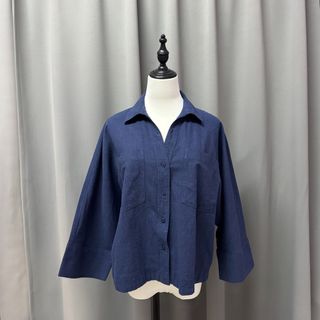 (Category: ) located in . Submitted by shopaholicwardrobe_ (Listing ID 1462400466, Image 1). Description: .