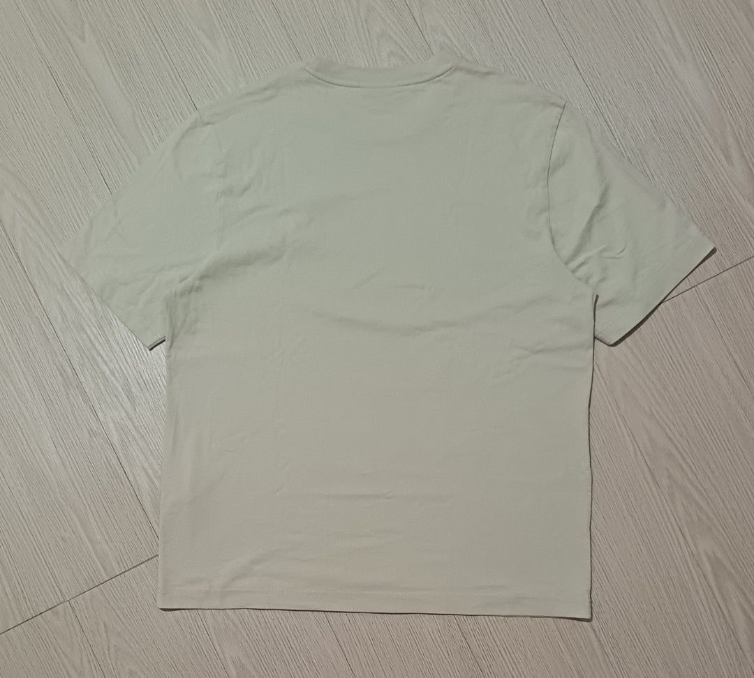 MAISON KITSUNE FOX-EMBROIDERED LOGO TEE (Category: Tshirts & Polo Shirts ) located in Cavite. Submitted by marcuz.lifestyle (Listing ID 1462366900, Image 2). Description: SIZE:MEDIUM ON TAG WIDTH:22 LENGTH:28 VERRYGOOD CONDITION NO ISSUE COLOR RATE:9/10 MOP:GCASH DELIVERY COURIER:JNT LOCATION:IMUS CAVITE.