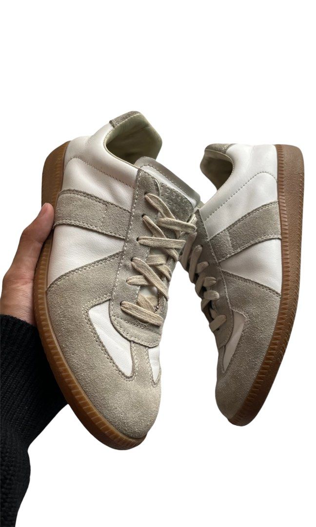 Maison Margiela Gats (Category: Sneakers & Footwear) located in Compostela. Submitted by helvtica (Listing ID 1462435303, Image 2). Description: Maison Margiela Gats white colorway Size: 41 / 8 Issue(s): worn M/Mine: ₱ 3,000.