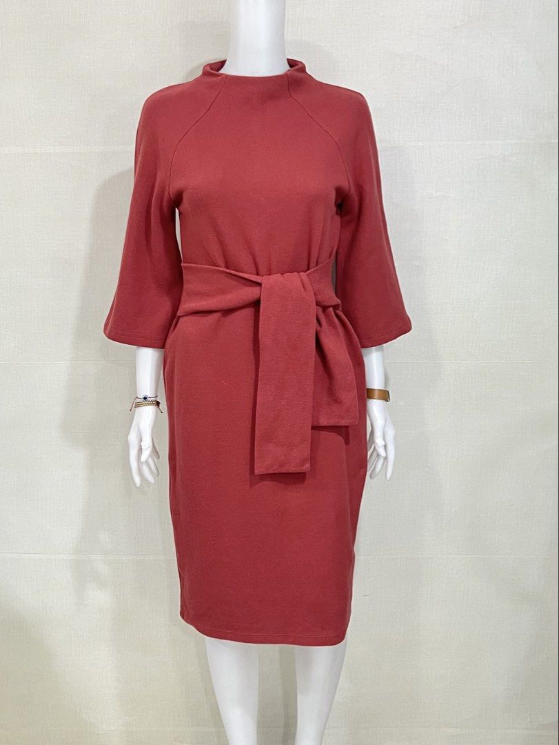 Marks & Spencer Belted Dress (Category: Dresses) located in Cebu City. Submitted by kei.flmn (Listing ID 1462371873, Image 2). Description: 📌PLEASE READ BEFORE MAKING AN OFFER Excellent Condition (No issues) Slightly Thick Size:Fits Small (S) - [x] Flat Lay Measurements (in inches): - [x] Bust: 36” | Waist: 30” - [x] Length Reference: Mannequin Height : 5’4” (First-come, first-served basis) Due to an increased number of joy reservers and fake bu