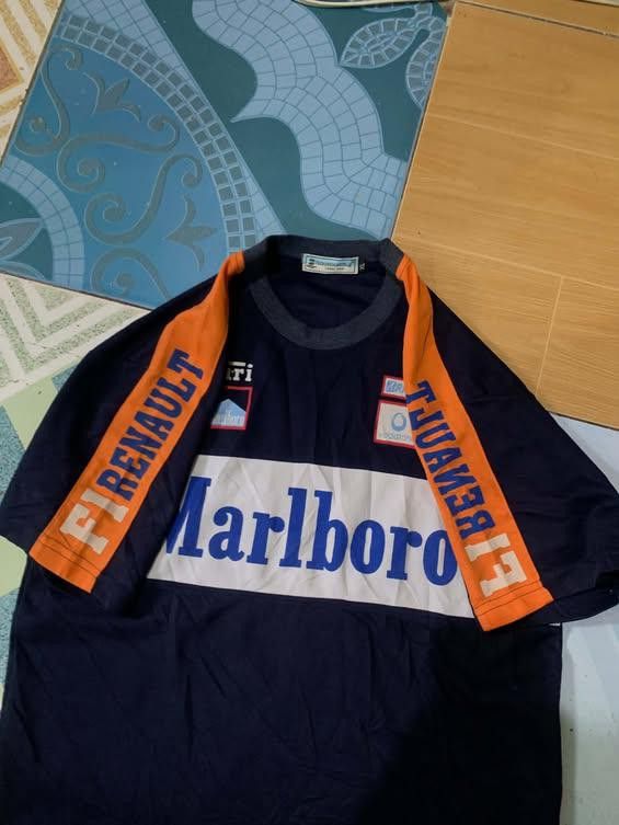 marlboro jersey,shirt (Category: Tshirts & Polo Shirts ) located in Manila. Submitted by trustthrift2002 (Listing ID 1462376637, Image 2). Description: marlboro jersey,tshirt excellent condition medium size,20*27 dimes.