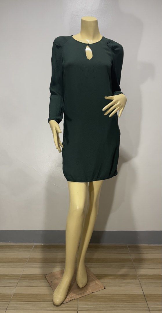 Massimo dutti office dress (Category: Dresses) located in Antipolo. Submitted by sarisarionlinestore (Listing ID 1462286731, Image 1). Description: .