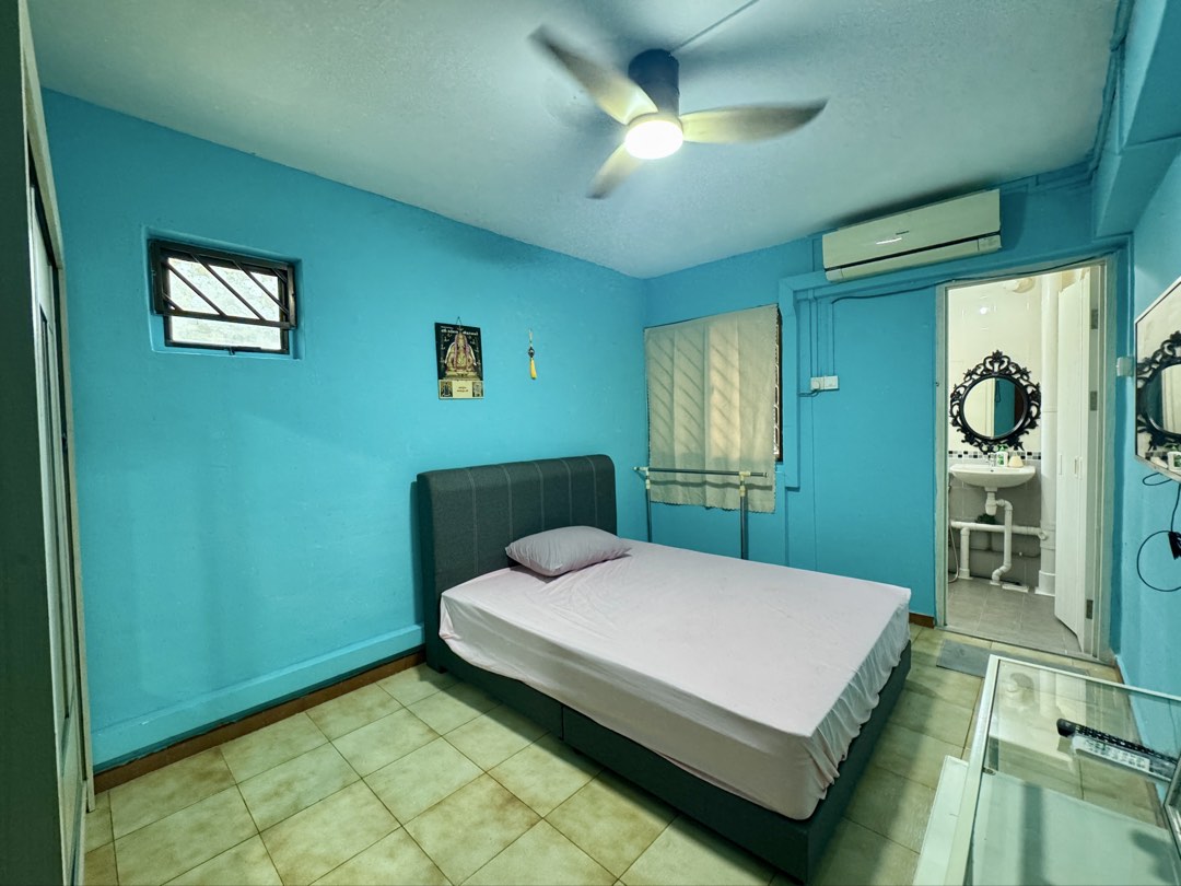 (Category: ) located in . Submitted by property_with_jayden (Listing ID 1462419703, Image 1). Description: .