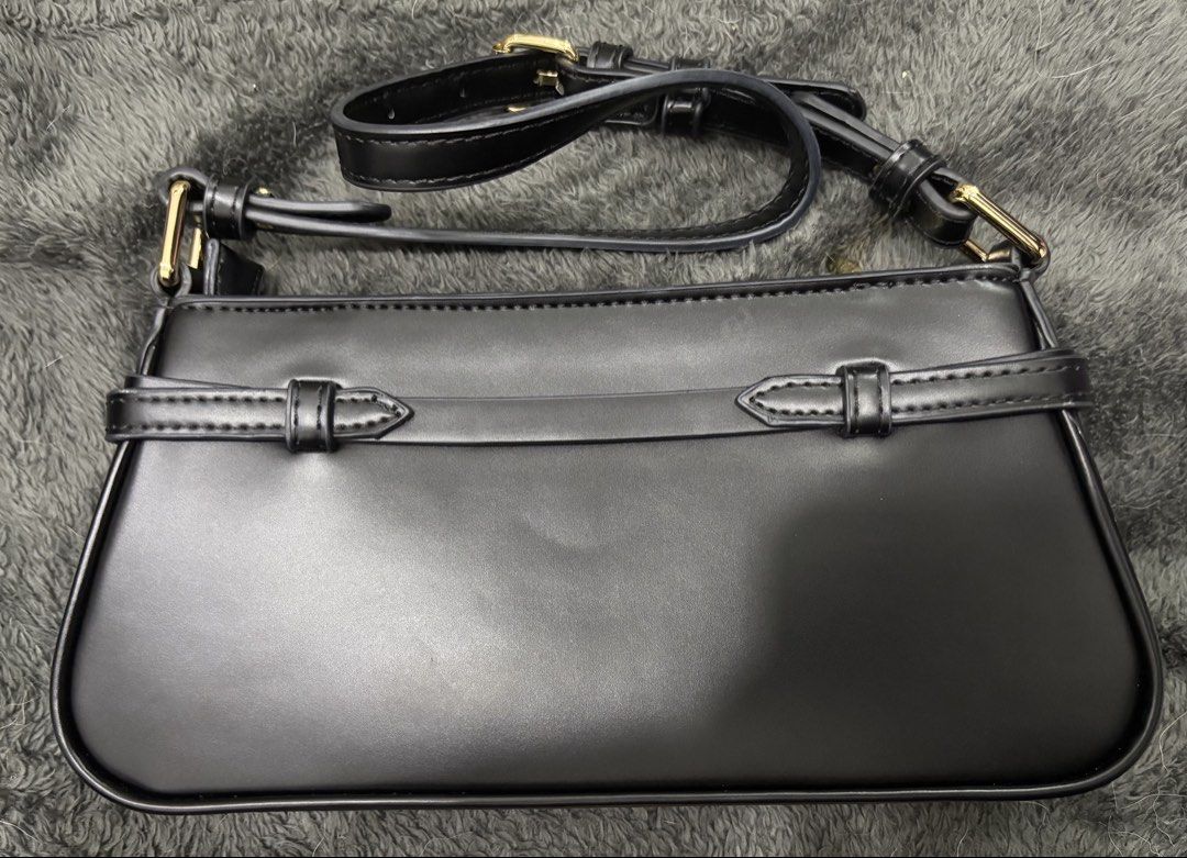 Matthews Thaddeus Shoulder Bag, BLACK (Category: Shoulder Bags) located in Quezon City. Submitted by clutter_busters (Listing ID 1462314343, Image 2). Description: Matthews Black Shoulder Bag, Thaddeus - Includes dust bag for storage and an additional strap - Used once. Good as new - RFS, not my style anymore - shipping Lalamove/J&T.