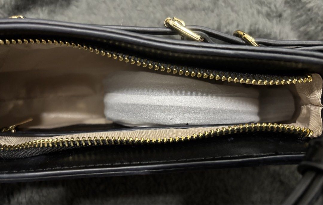 Matthews Thaddeus Shoulder Bag, BLACK (Category: Shoulder Bags) located in Quezon City. Submitted by clutter_busters (Listing ID 1462314343, Image 3). Description: Matthews Black Shoulder Bag, Thaddeus - Includes dust bag for storage and an additional strap - Used once. Good as new - RFS, not my style anymore - shipping Lalamove/J&T.