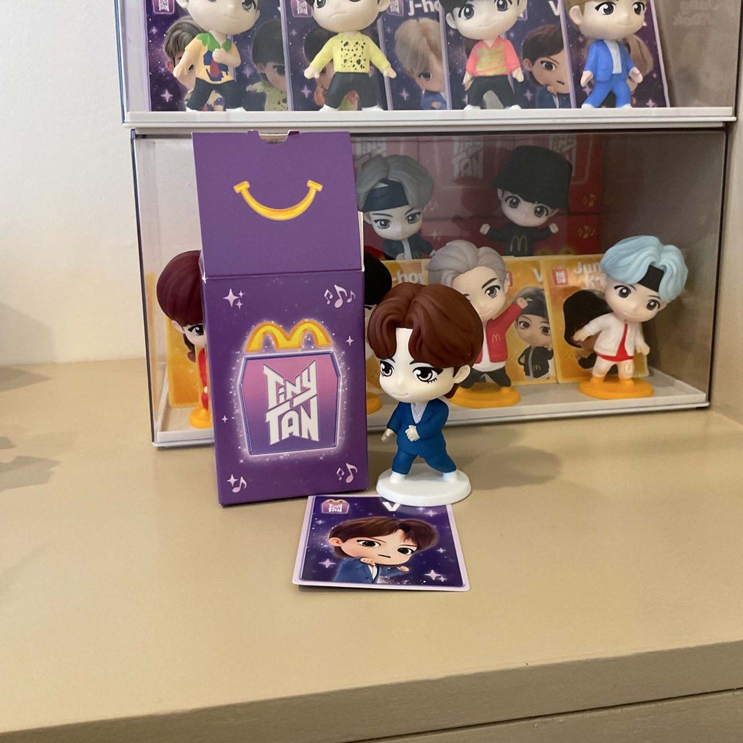 McDonald's TinyTAN BTS Figure with Box and Card (Category: Designer & Blind Box Toys) located in Las Pinas. Submitted by jhoyiii (Listing ID 1462389568, Image 1). Description: - McDonald's TinyTAN Jin figure - Jin is wearing his iconic blue suit - Comes with original purple McDonald's box - Includes a collectible card - Ideal for BTS fans and collectors.