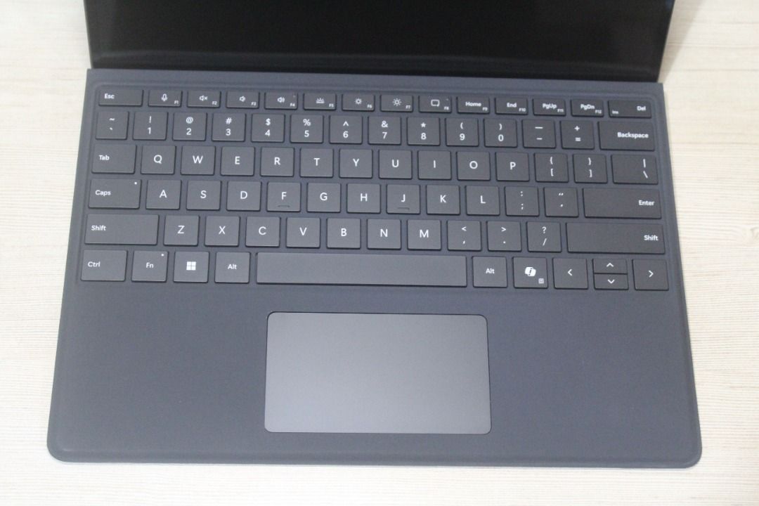 microsoft surface pro 9 2.8k i7 1255u ram 16gb tablet pc (Category: Laptops & Notebooks) located in Pasay City. Submitted by Rsgadgets (Listing ID 1462295327, Image 3). Description: 𝗶𝟳 𝗺𝗶𝗰𝗿𝗼𝘀𝗼𝗳𝘁 𝘀𝘂𝗿𝗳𝗮𝗰𝗲 𝗽𝗿𝗼 𝟵 𝗿𝗮𝗺 𝟭𝟲𝗴𝗯 Microsoft surface pro 9 i7 - 2ND HAND our price now 43k only Mall price 100k -RAM 16GB + SSD 256gb -2.8k resolution + Backlit keys -2IN1` -Top of the line 98% Smooth presentable -13Inch PixelSense 2.8k (