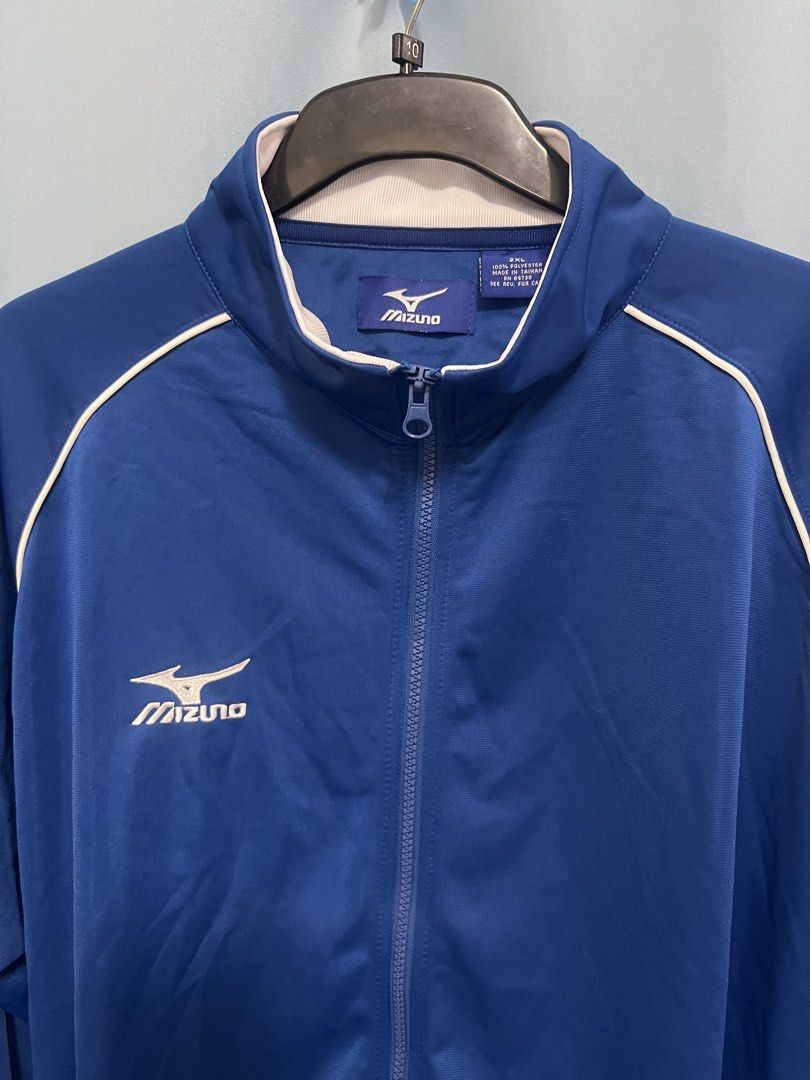 Mizuno Blue Polyester Track Jacket 2XL (Category: Coats, Jackets and Outerwear) located in Muntinlupa City. Submitted by 09leah77 (Listing ID 1462301470, Image 2). Description: - Brand: Mizuno - Color: Blue - Size: 2XL - Material: 100% Polyester - Style: Track Jacket - Features: White accents on sleeves and collar, full zip front - Ideal for: Sports and casual wear - Feel free to ask any questions!.