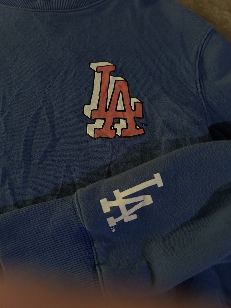 MLB Like Series LA Dodgers sweatshirt (Category: Coats, Jackets and Outerwear) located in Asingan. Submitted by kulot-thrift (Listing ID 1462314146, Image 2). Description: .