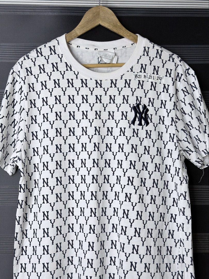MLB PRINTED SHIRT (B21) (Category: Tshirts & Polo Shirts ) located in Bulacan. Submitted by nicolaiscloset (Listing ID 1462426462, Image 2). Description: .