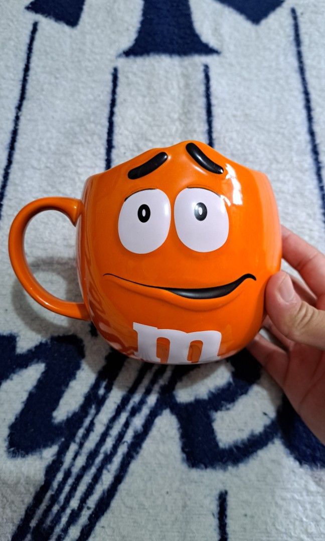M&m mugs (Category: Everything Else Others) located in Baguio. Submitted by thriftfit17 (Listing ID 1462318922, Image 2). Description: m&m mugs very good condition may minimal paint chip check photos nlng php 850 aspack only plus sf dm if interested 🤙.
