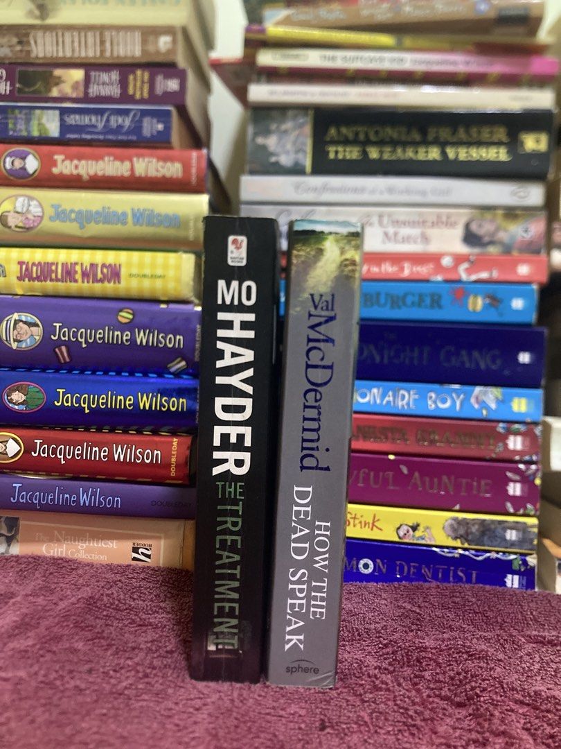 Mo Hayder & Val McDermid Bundle: Thriller Book Bundle (Category: Storybooks) located in Manila. Submitted by kreserie (Listing ID 1462281682, Image 2). Description: ୨୧ ˚₊‧ NEW ARRIVAL! ‧₊˚ ୨୧ - Two thrilling crime novels bundle for only ♡ ₱100 - 'The Treatment' by Mo Hayder - 'How the Dead Speak' by Val McDermid - Both books are in paperback format - Ideal for fans of suspenseful crime stories 🌷 Condition Minimal Usage — very good condition 🖊️ 