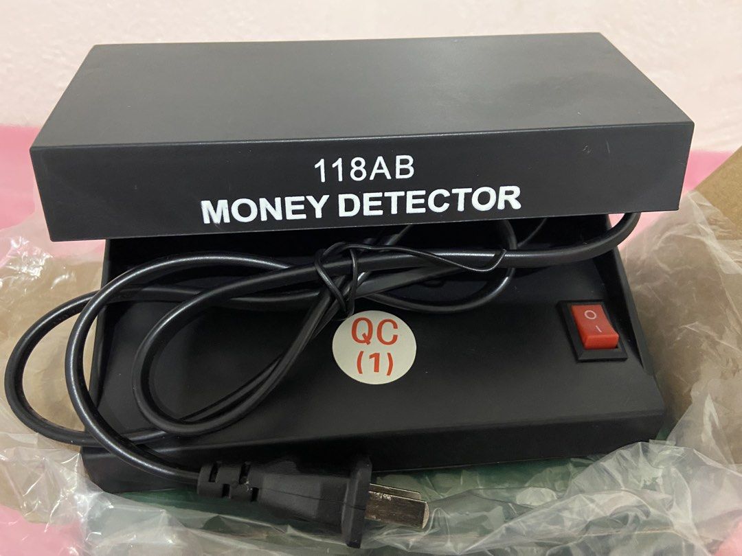 Money Detector & Barcode Scanner Set (Category: Printers, Scanners & Copiers) located in Cavite. Submitted by erageronimo0106 (Listing ID 1462268540, Image 3). Description: POS Bundle: 58mm Thermal Printer, Automatic 5-Bill Cash Drawer + Scanner with Stand + Money Detector + 8 Free Thermal Paper Rolls — All in Box! Perfect for your business needs..