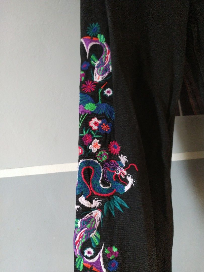 Monki pants small (Category: Jeans) located in Manila. Submitted by timtam04 (Listing ID 1462436900, Image 2). Description: .