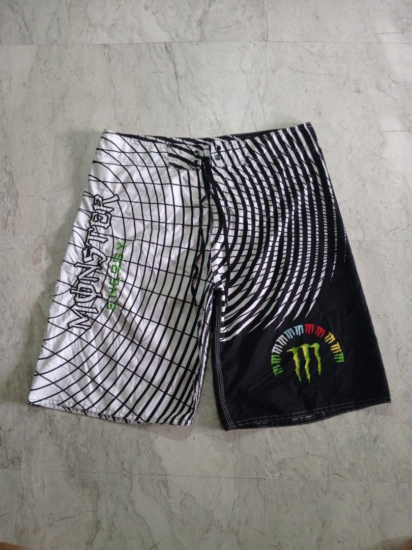 Monster energy Board short (Category: Swim Trunks & Board Shorts) located in Manila. Submitted by calmstar-c79f75 (Listing ID 1462349094, Image 1). Description: As new pa Po NASA picture napo Yung dimes.