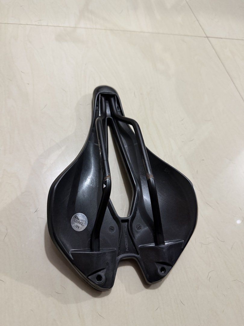 Most Lynx Ultra Saddle (Category: Bicycles) located in Caloocan City. Submitted by aurumrayz34109 (Listing ID 1462278795, Image 2). Description: - stock saddle from Pinarello F5 - Comfort cut-out design - Perfect for road cycling .
