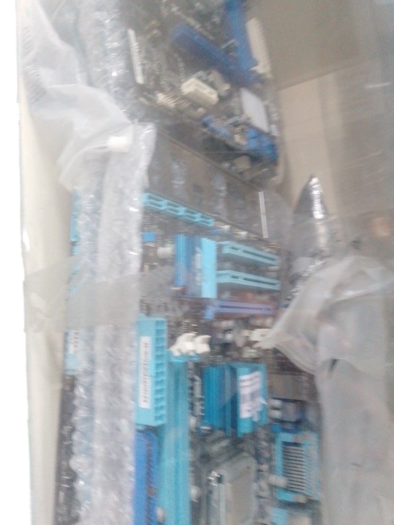 Mother board (Category: Computer Parts) located in Manila. Submitted by maryjane09. (Listing ID 1462302960, Image 1). Description: .