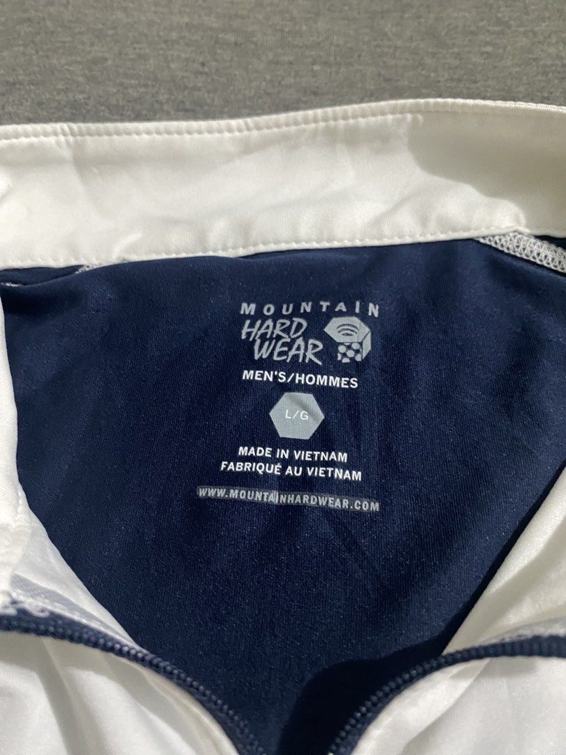 Mountain Hardwear Half-zip (Category: Tshirts & Polo Shirts ) located in Maasin. Submitted by regain_cycle17 (Listing ID 1462403222, Image 2). Description: Mountain Hardwear Half Zip Quick Dry or Easy Dry 20.5W x 27L Excellent condition to as new🔥 No issue❌ Washed and ready to wear♻️ Color may vary due to lights.❗️ STRICTLY PAYMENT FIRST❗️ MOP: GCash💸 400 plus shipping fee💰 📍SOUTHERN LEYTE, VISAYAS 6600..