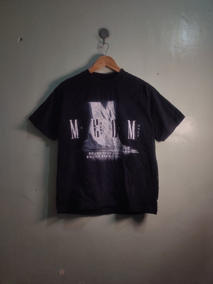 Mr. Enjoy Da Money (Category: Tshirts & Polo Shirts ) located in Cagayan de Oro. Submitted by jaypeedeistilo (Listing ID 1462389405, Image 1). Description: still in a good condition✅ color rate✅ neckline✅ print condition nasa lastpic✅ dimes: 20.5×26.5.
