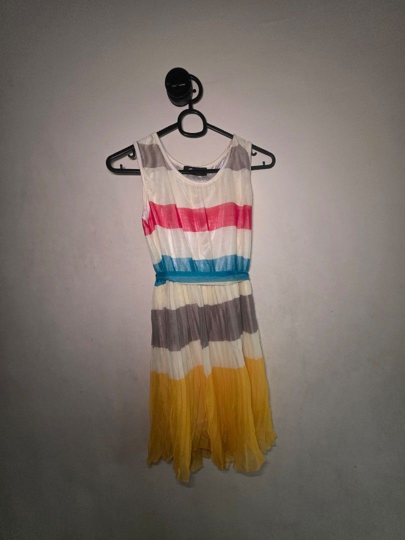 Multicolored Dress (Category: Dresses) located in Manila. Submitted by dcory (Listing ID 1462428324, Image 2). Description: .