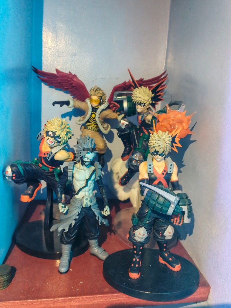 My Hero Acadamia (Category: Vintage Collectibles) located in Bulacan. Submitted by snkrmntlty (Listing ID 1462313679, Image 1). Description: No Box. 2,490 as lot. 500 Each Baliuag Bulacan Location. Rfs : Unloading Lalamove or pick up only. Read description bago mag message..
