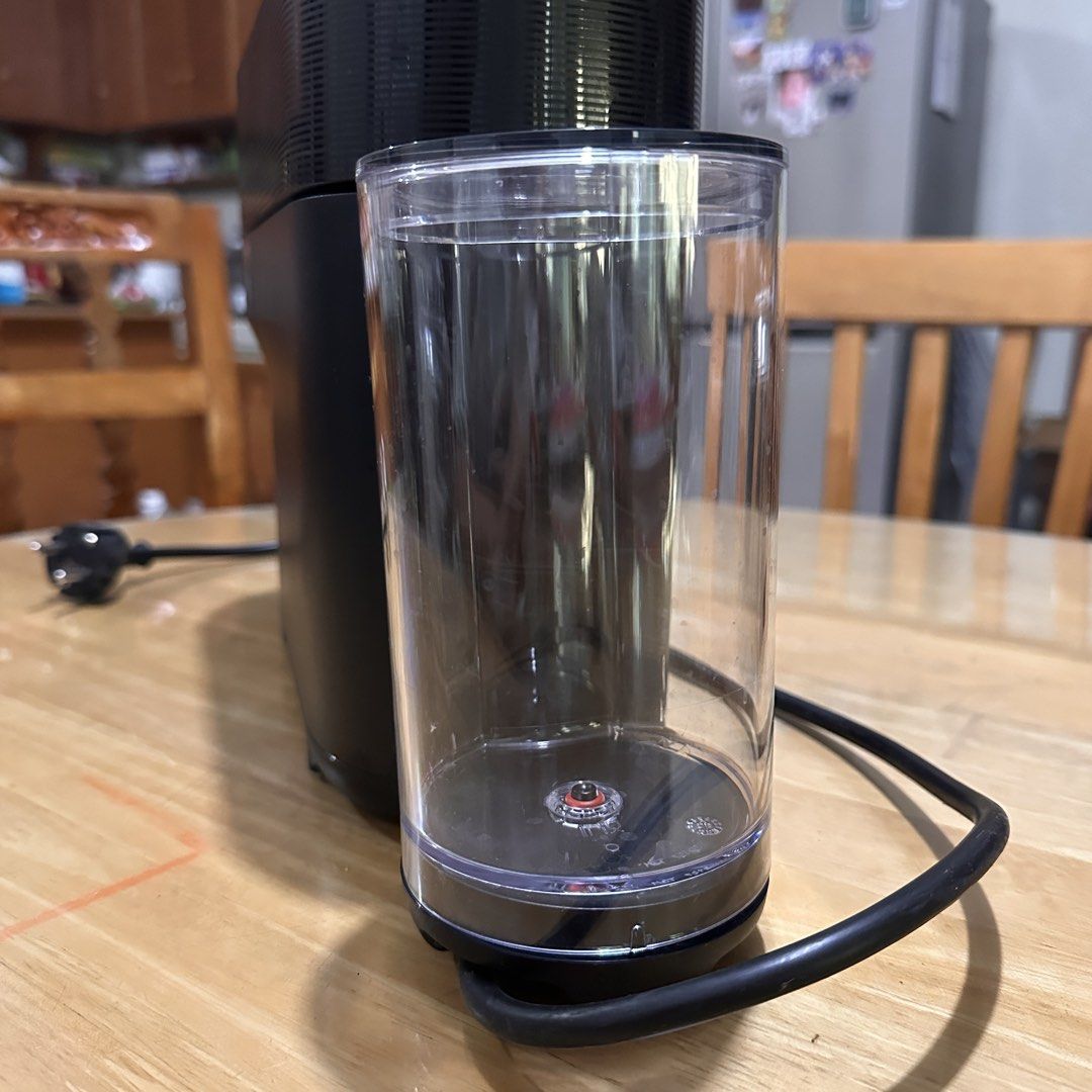 Nespresso (with issue) Vetuo Pop Coffee Machine - Black (Category: Coffee Machines & Makers) located in Urdaneta. Submitted by oc_decluttering (Listing ID 1462312619, Image 3). Description: Selling my Nespresso Vertuo Pop Machine. No box. With Issue. Issue : not turning on. it was working fine past few weeks but suddenly won’t turn on. Not sure what went wrong but maybe the fuse got busted. I don’t have time to have it service since we’re in the 