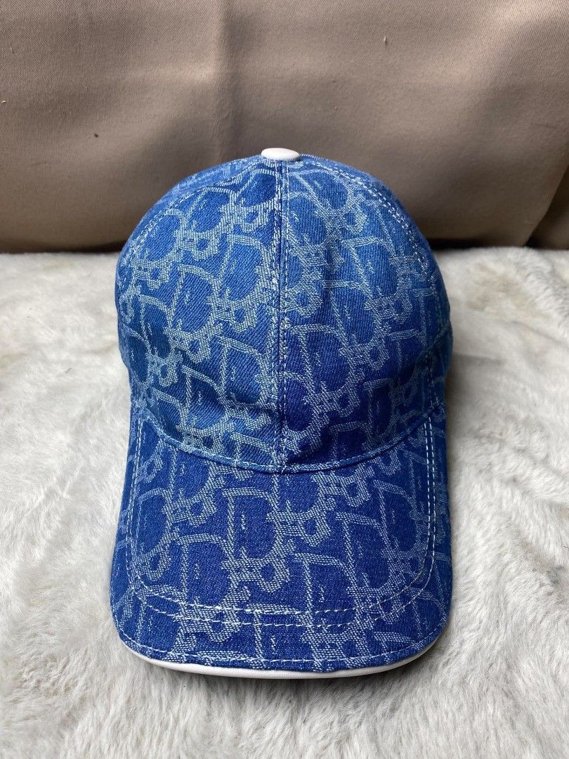 New arrival 🧢 (Category: Caps & Hats) located in Butuan. Submitted by leah_31.1994 (Listing ID 1462436653, Image 2). Description: .