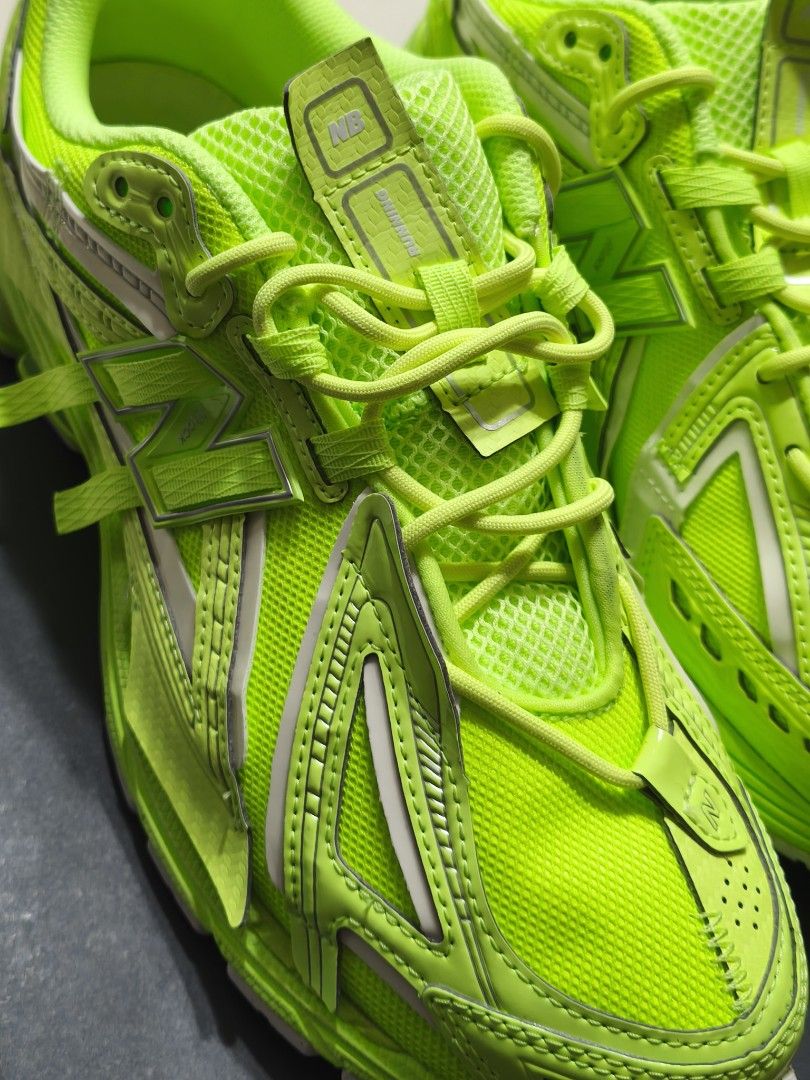 New Balance 1906A Neon Green (Category: Sneakers) located in Las Pinas. Submitted by shoeandstuffsaloon (Listing ID 1462338064, Image 1). Description: - Brand: New Balance - Model: 1906R - Color: Bright Neon Green - Size: 10 US Men's - Unisex fit - Ideal for: Running, everyday wear - Includes original box - Features: Eye-catching design.