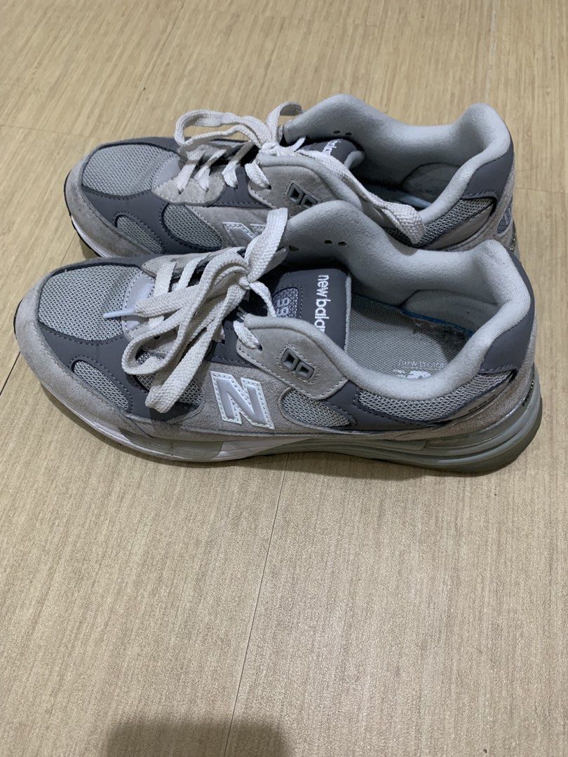 New Balance 992 (Category: Casual Shoes) located in Davao. Submitted by valskies (Listing ID 1462355616, Image 3). Description: Size US 9.5 No Box Negotiable 9/10 condition.