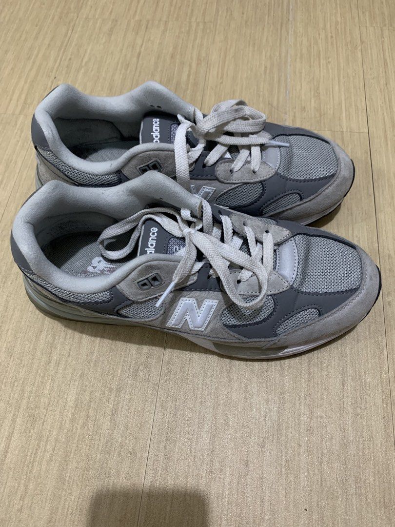 New Balance 992 (Category: Casual Shoes) located in Davao. Submitted by valskies (Listing ID 1462355616, Image 1). Description: Size US 9.5 No Box Negotiable 9/10 condition.