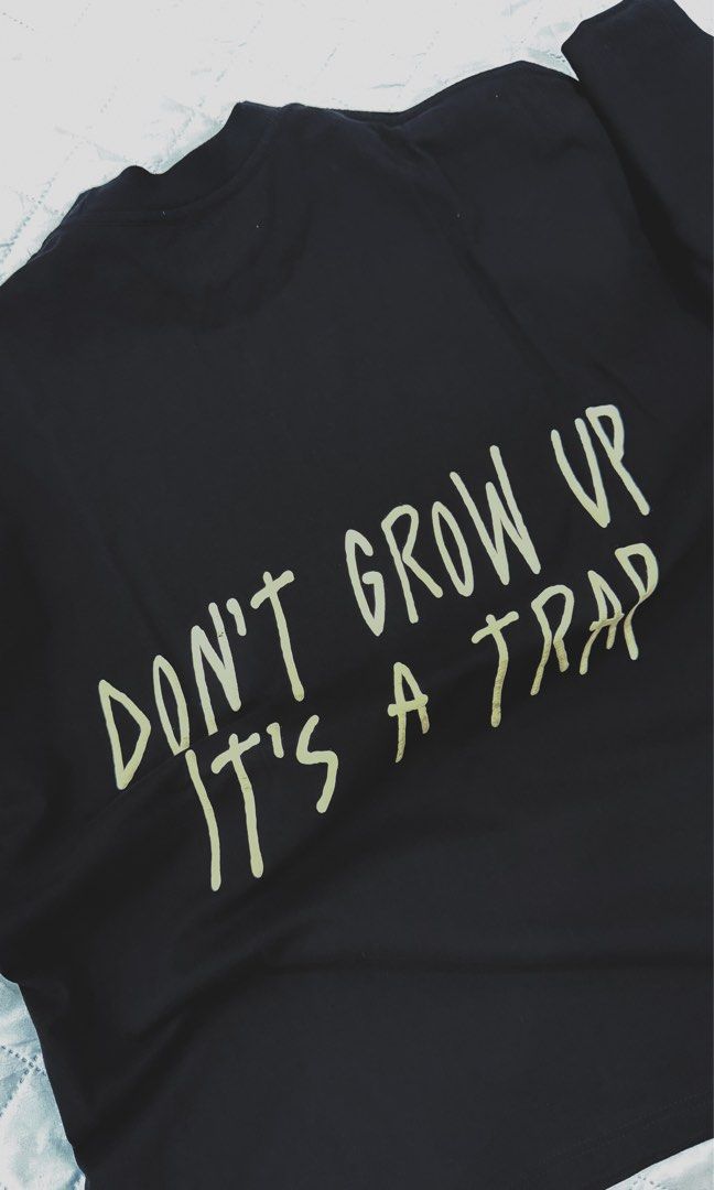New Kid On The Block (Category: Tshirts & Polo Shirts ) located in Rodriguez. Submitted by mighty_kiko13 (Listing ID 1462101630, Image 3). Description: - New Kid on the Block (Don’t grow up, it’s a trap) - used with care - W 58cm x L 69cm - 499 +sf.
