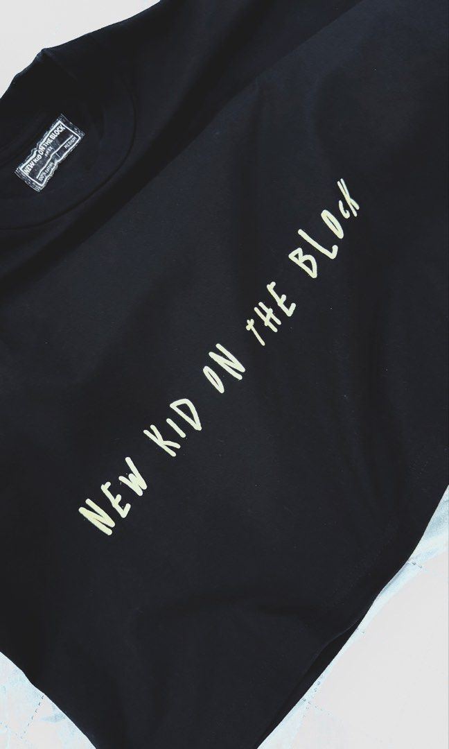 New Kid On The Block (Category: Tshirts & Polo Shirts ) located in Rodriguez. Submitted by mighty_kiko13 (Listing ID 1462101630, Image 1). Description: - New Kid on the Block (Don’t grow up, it’s a trap) - used with care - W 58cm x L 69cm - 499 +sf.