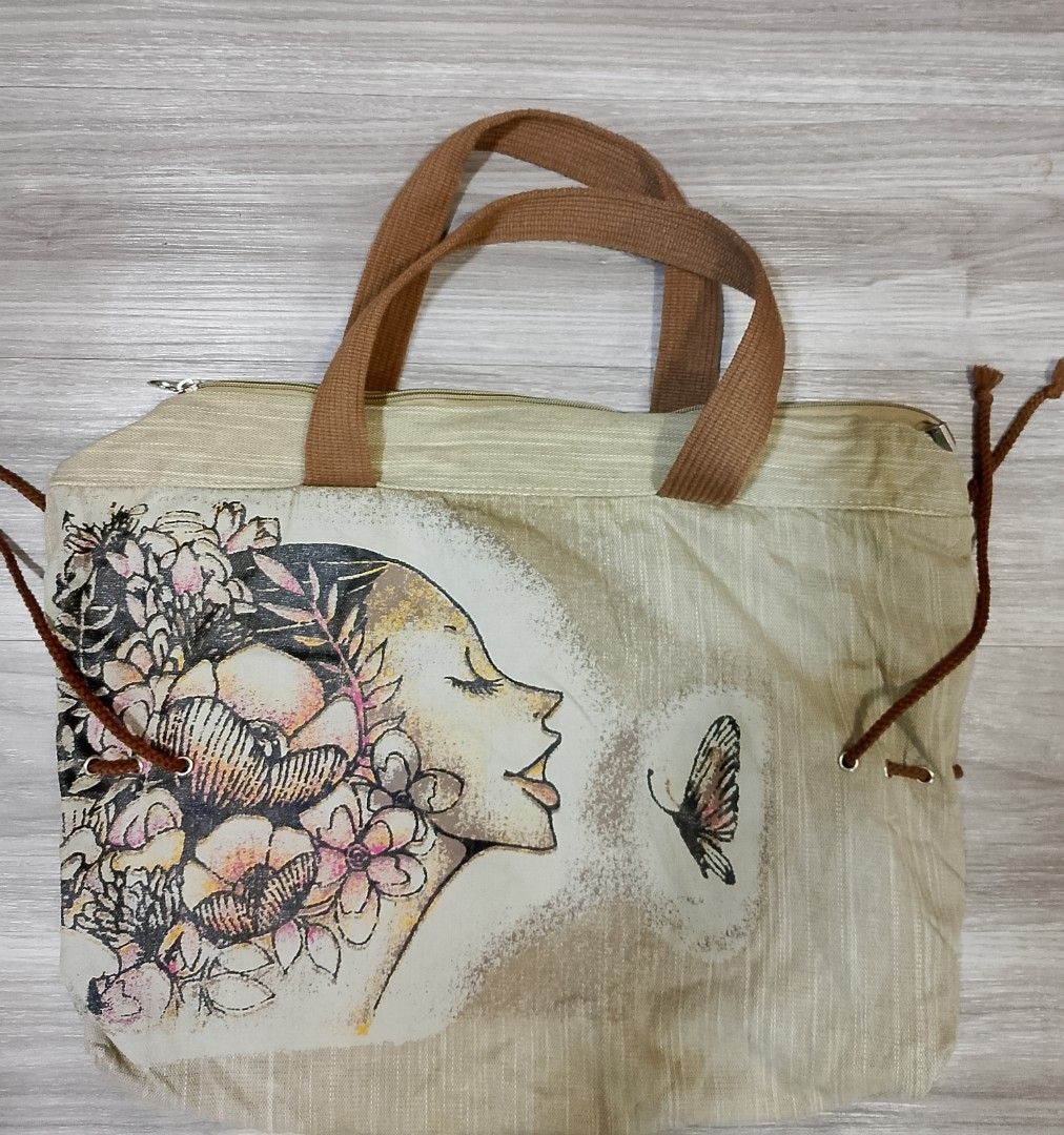 New Thai Style Canvas Tote Bag (Category: Tote Bags) located in Caloocan City. Submitted by pvaliao (Listing ID 1462358624, Image 2). Description: New Thai Style Canvas Tote Bag Fabric: Canvas plain woven cotton fabric Size: 19 inches × 15 INCHES Pre owned Price: 150 pesos Buy it now!.