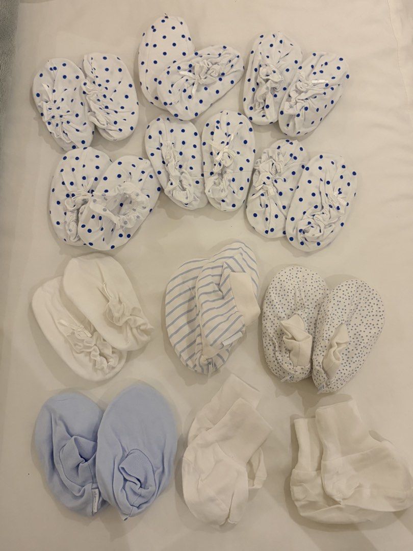 Newborn Baby Booties Boy (Category: Babies & Kids Fashion) located in Bulacan. Submitted by roxanneio (Listing ID 1462355694, Image 1). Description: Set of 12 Enfant 6 pcs St Patrick 3 pcs The other I cant remember.