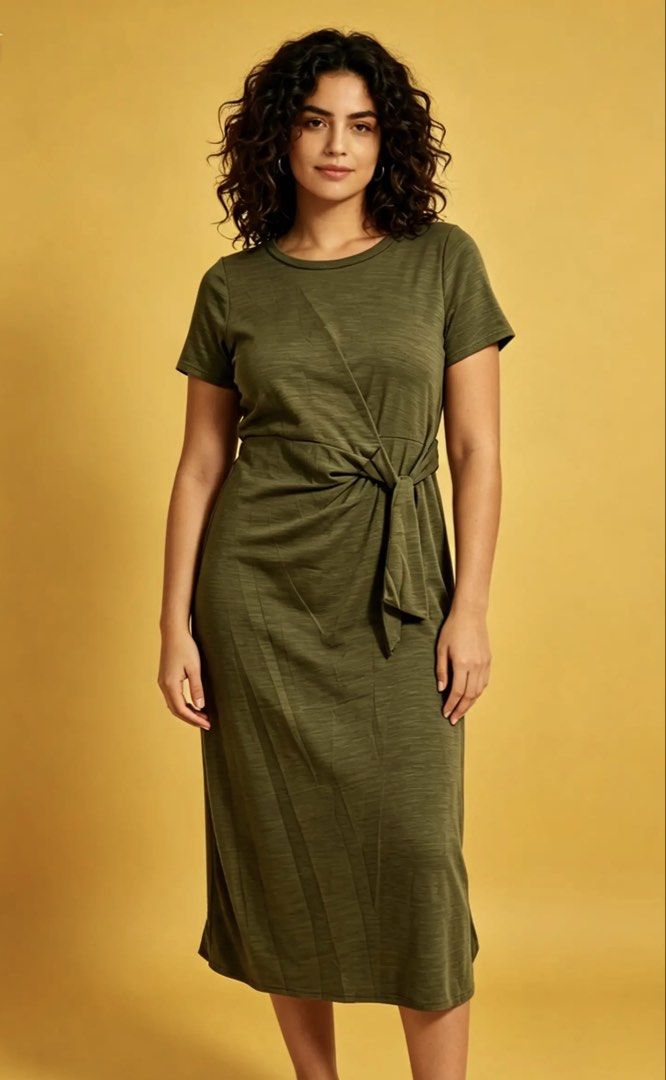 NICOLE MILLER (Category: Dresses) located in Davao. Submitted by sart0ria85 (Listing ID 1462182382, Image 2). Description: A jersey stretchable long dress with side slit perfect for daily wears for comfort. 66% MODAL 34% POLYESTER MADE IN MEXICO 🇲🇽 MEDIUM. Size 6 EXCELLENT CONDITION (92/100).