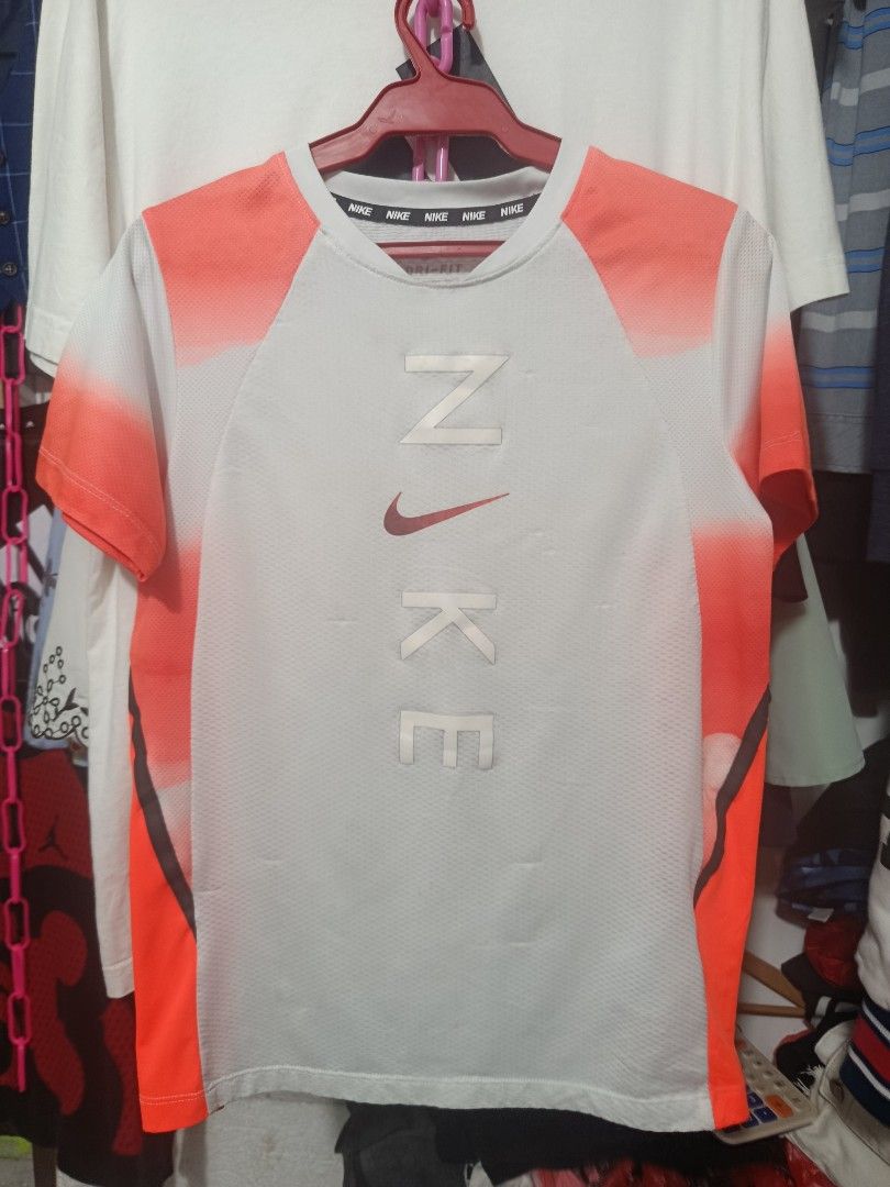 NIKE DRI FIT (Category: Activewear) located in Iloilo. Submitted by _lemornosnas02 (Listing ID 1462342889, Image 1). Description: NIKE KIDS DRY FIT MEDIUM ON TAGS PWEDE SA XS ADULT DIMES 16X22.5 LOCATION ILOILO ISSUE RUNS SHIPPED NA PO VIA LBC.