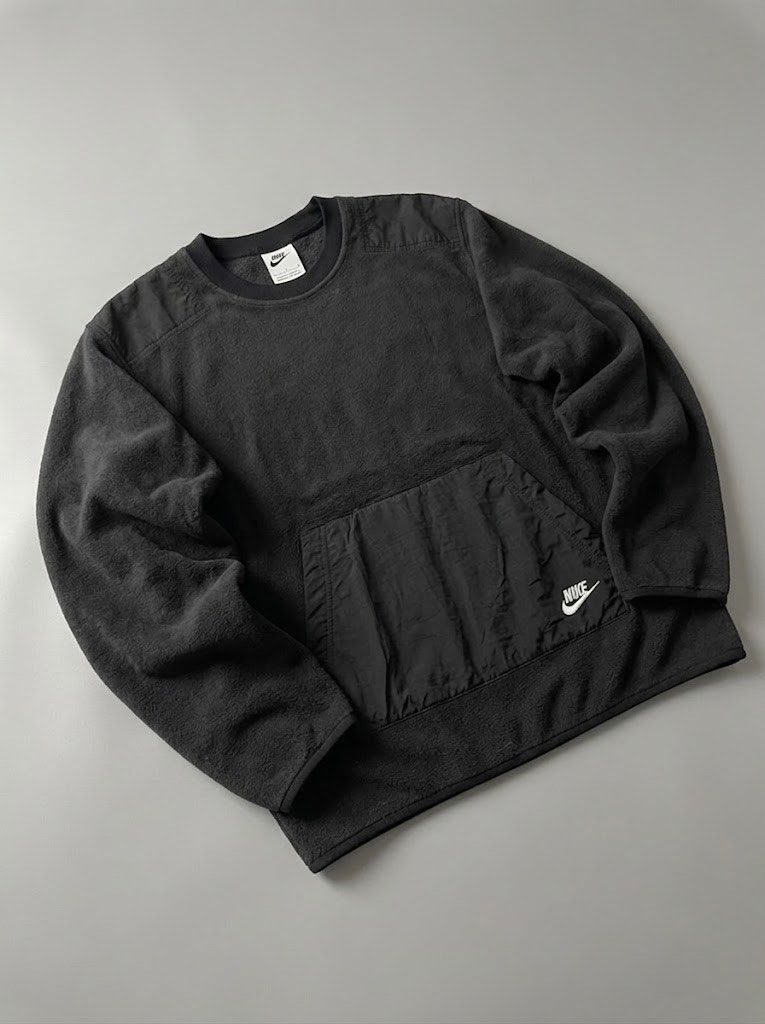 Nike Fleece Crewneck Sweatshirt (Category: Coats, Jackets and Outerwear) located in Manila. Submitted by hiddenvaultph (Listing ID 1462413977, Image 3). Description: Size: L on tag Width: 24 Length: 28 Color rate: 9.8/10 Like new condition MOP: Gcash Shipping: JNT Location: Antipolo.