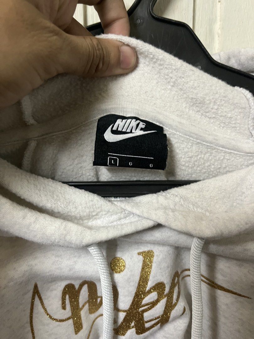 Nike Hoodie Dress (Category: Dresses) located in Muntinlupa City. Submitted by ninenine.collective (Listing ID 1462267033, Image 2). Description: Nike Hoodie Dress 26.5/34.5.